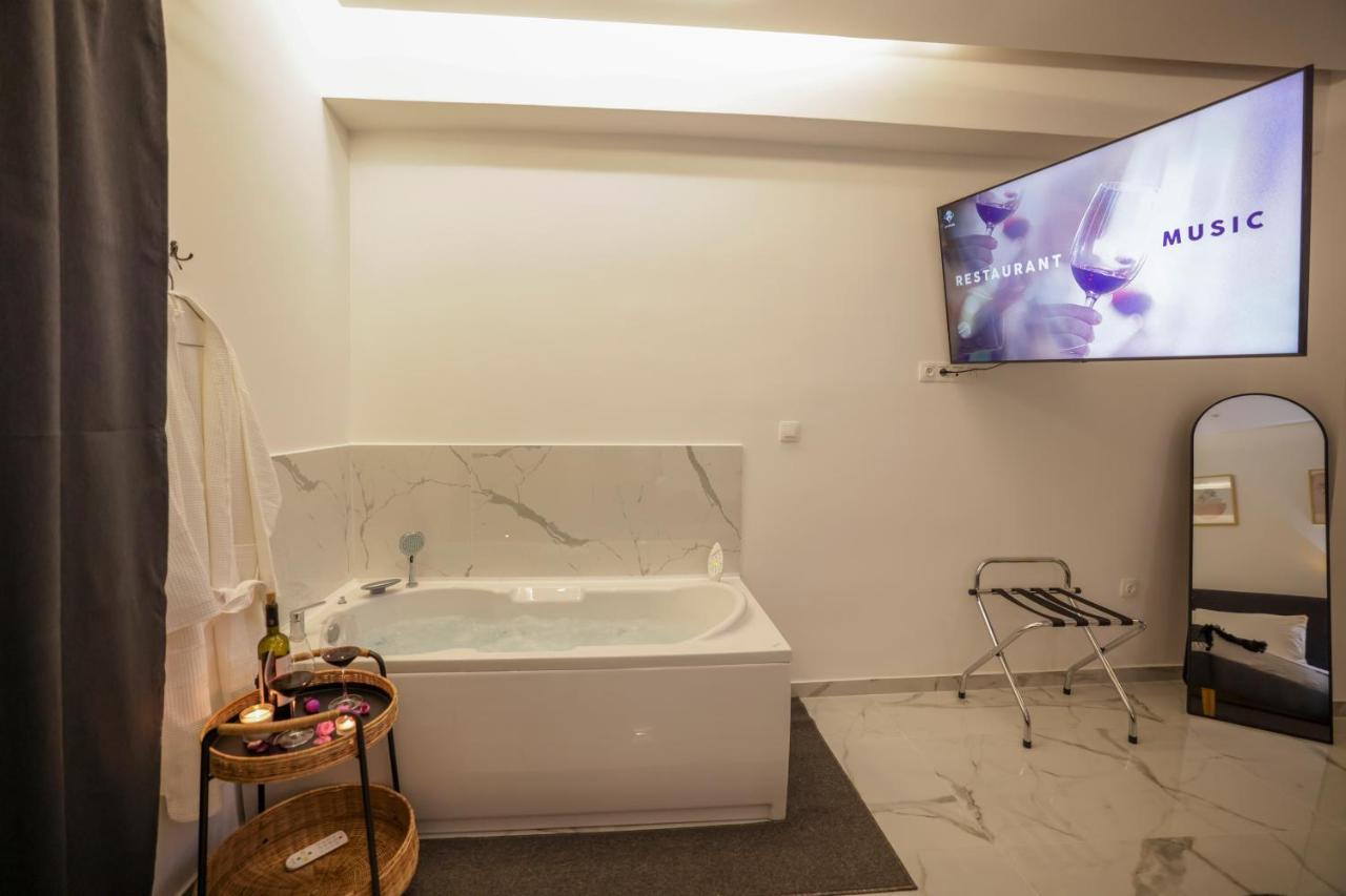 Apollo 2 Bd Jacuzzi Suite Ateny Zewnętrze zdjęcie
