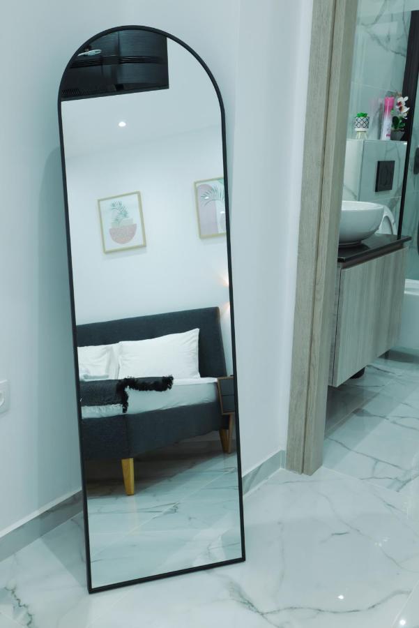 Apollo 2 Bd Jacuzzi Suite Ateny Zewnętrze zdjęcie