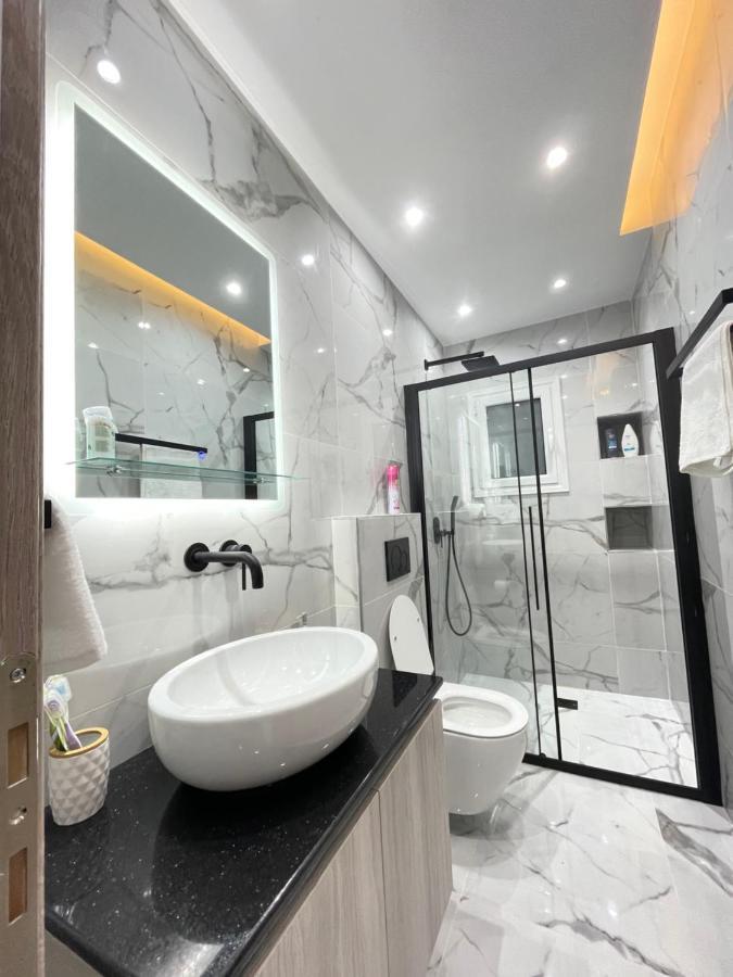 Apollo 2 Bd Jacuzzi Suite Ateny Zewnętrze zdjęcie