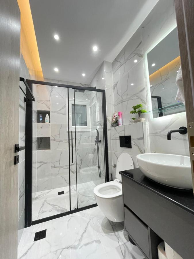 Apollo 2 Bd Jacuzzi Suite Ateny Zewnętrze zdjęcie